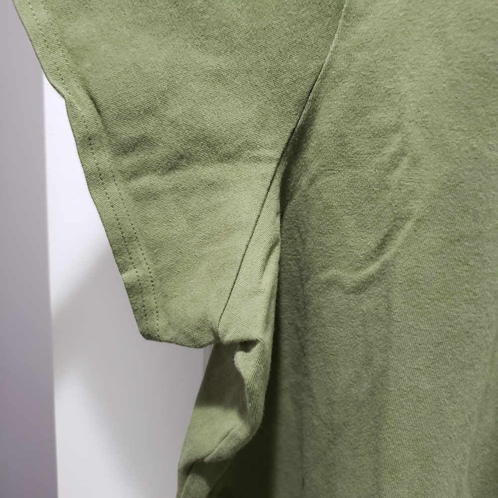 *SOLD* Stretch Charm Accent Scoop Neck Shirt - Picture 4 of 7